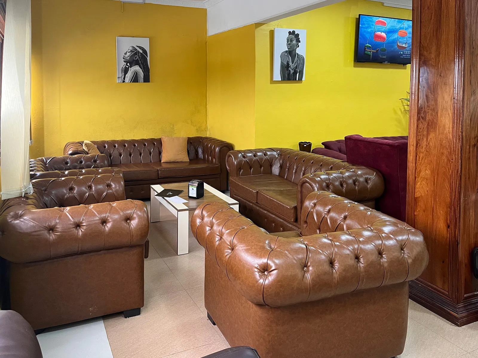 The Premium Lounge, Международный аэропорт Абейд Амани Каруме: фото 3 из 3