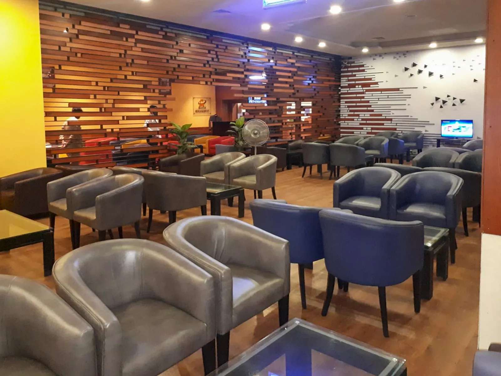 CIP Lounge, Аллам Икбал: фото 1 из 3