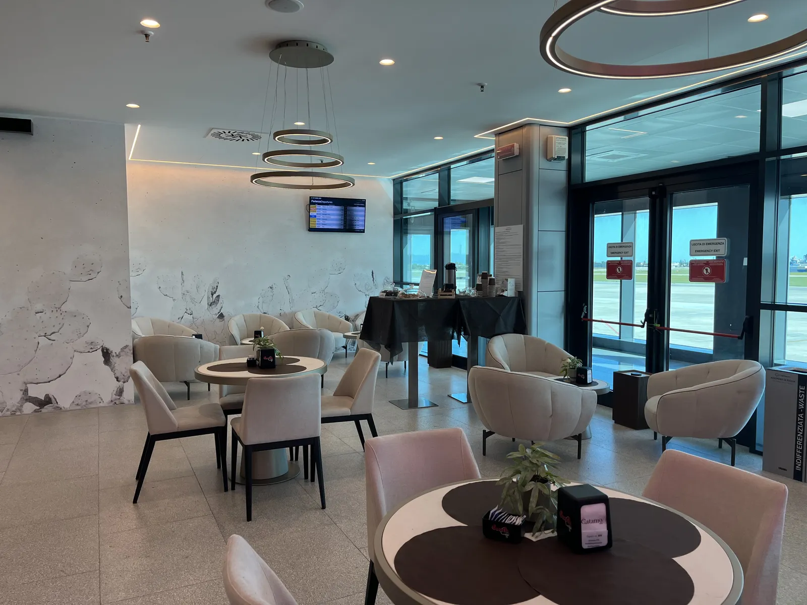 VIP Lounge, Аэропорт Бриндизи Саленто: фото 1 из 3