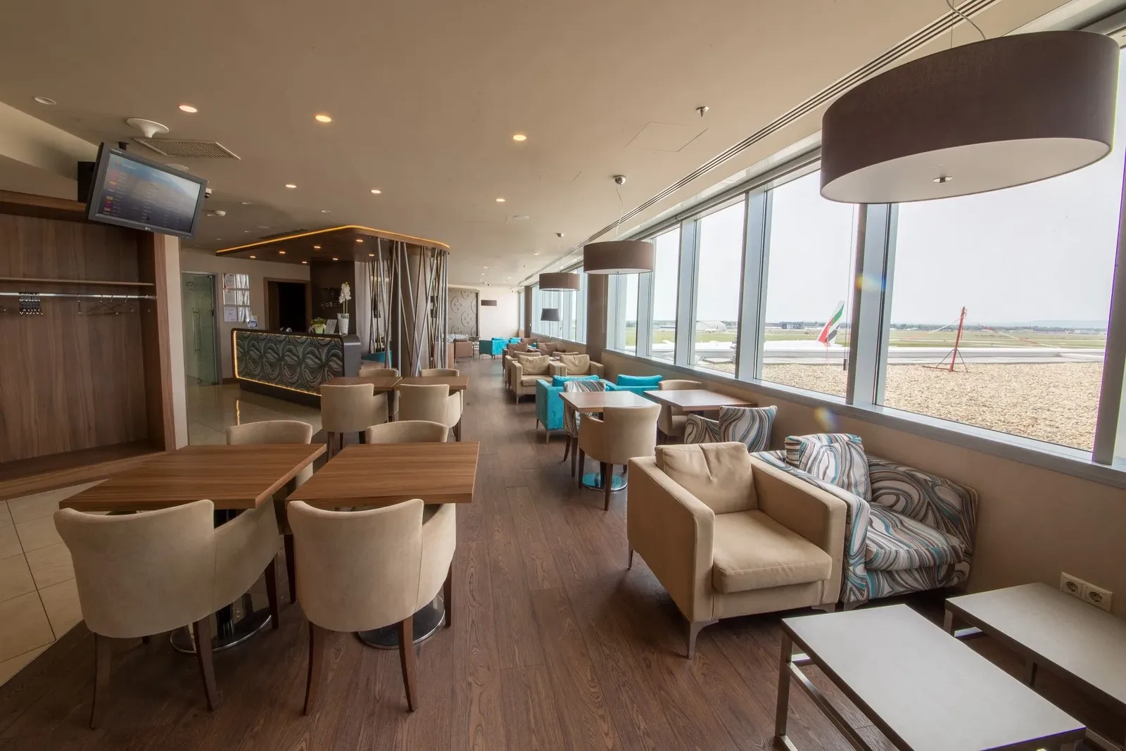Platinum Lounge, Аэропорт имени Ференца Листа: фото 1 из 3