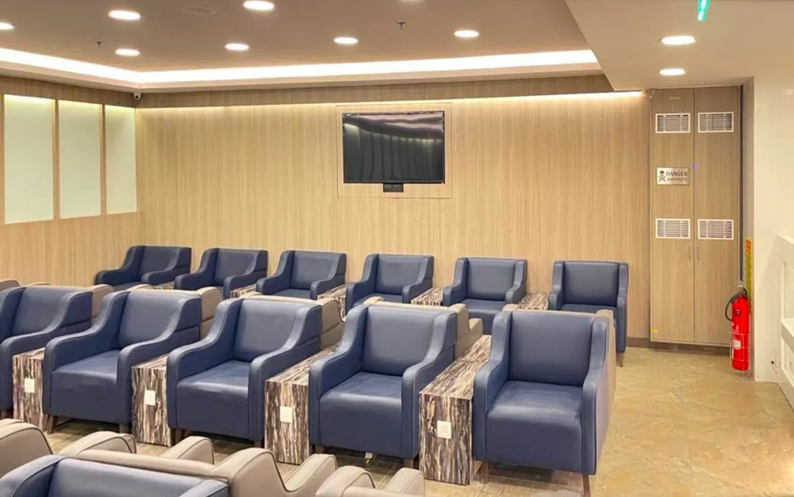INEJ Executive Lounge, Центральный железнодорожный вокзал Ченнай: фото 2 из 3