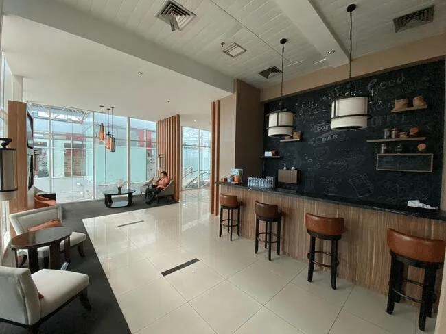 Saphire Lounge Pangkal Pinang, Депати Амир: фото 3 из 3