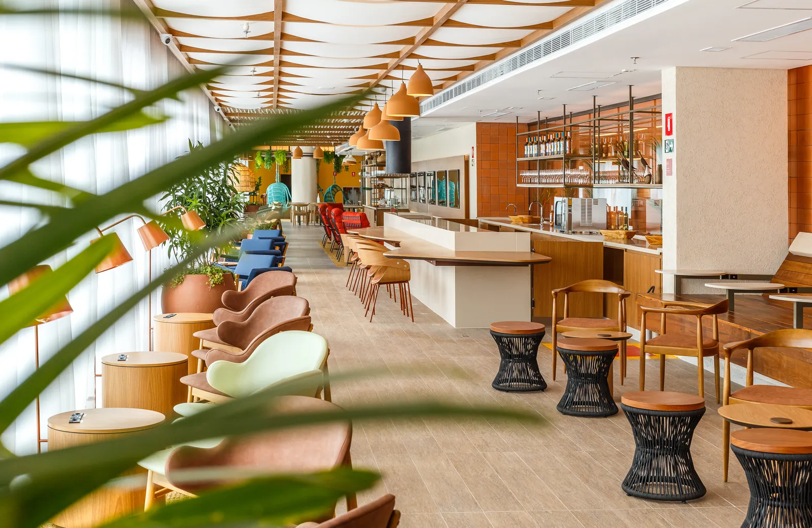 Ambaar Club Airside, Международный аэропорт имени Луиса Эдуарду Магальяйнса Салвадор: фото 2 из 3