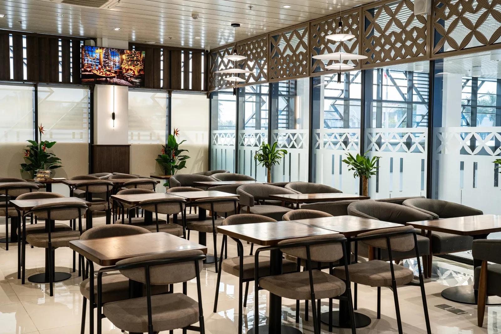 SH Premium Lounge Dien Bien, Дьенбьенфу: фото 1 из 3