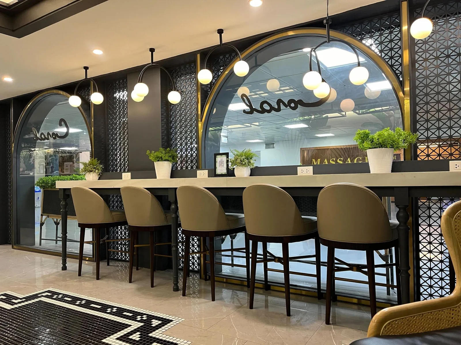 The Coral Executive Forest Lounge, Донмыанг (Дон Муанг): фото 1 из 3