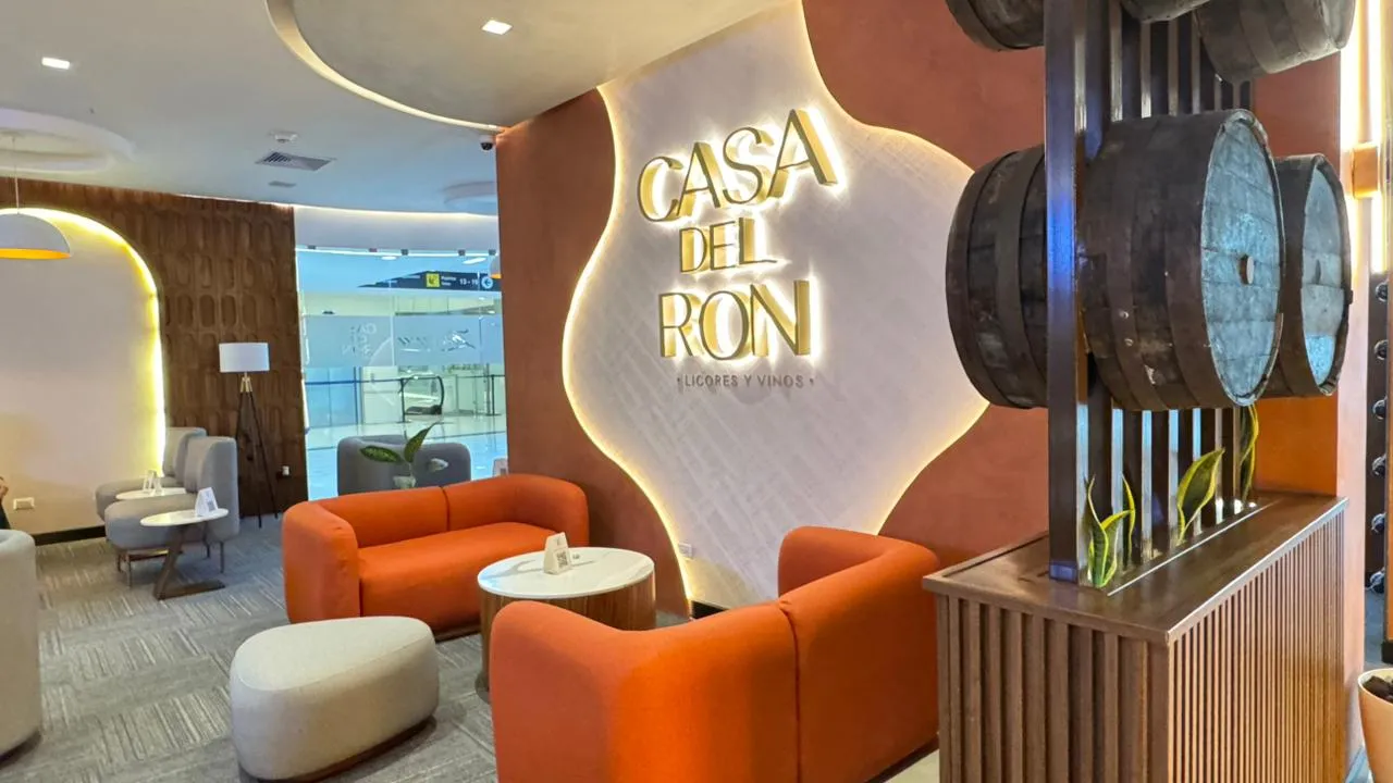 Casa del Ron Aeropuerto, Сальвадор: фото 1 из 3