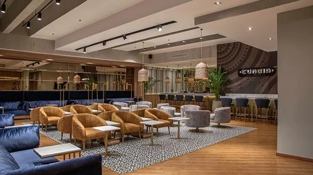 Cumbia Lounge, Аэропорт имени Эрнесто Кортиссоса: фото 1 из 3