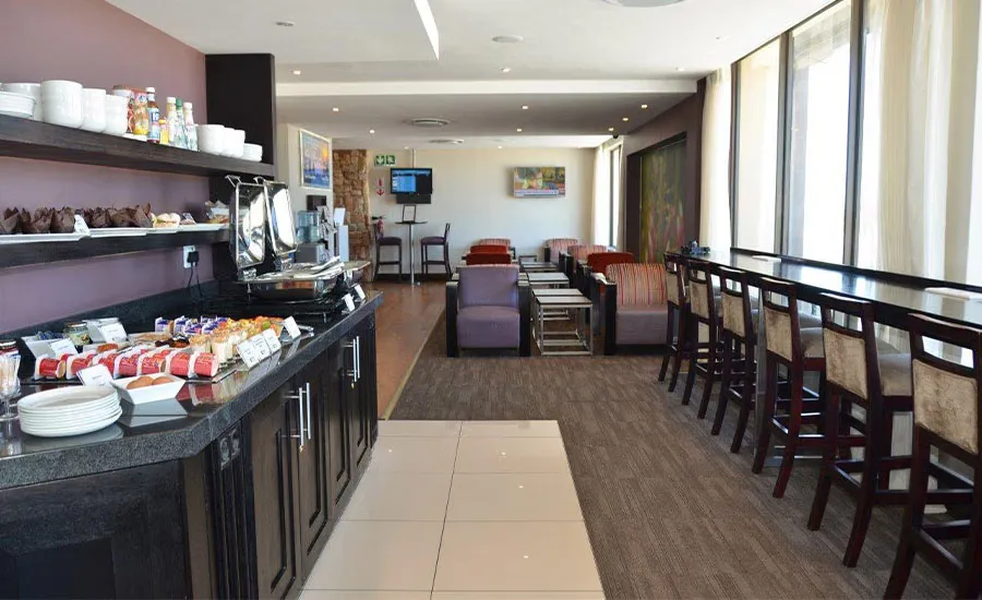 Bidvest Premier Lounge, Джордж: фото 2 из 3