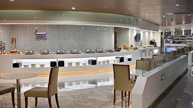 China Southern Gold/Silver/Elite Plus Lounge, Гуанчжоу Байюнь: фото 2 из 3