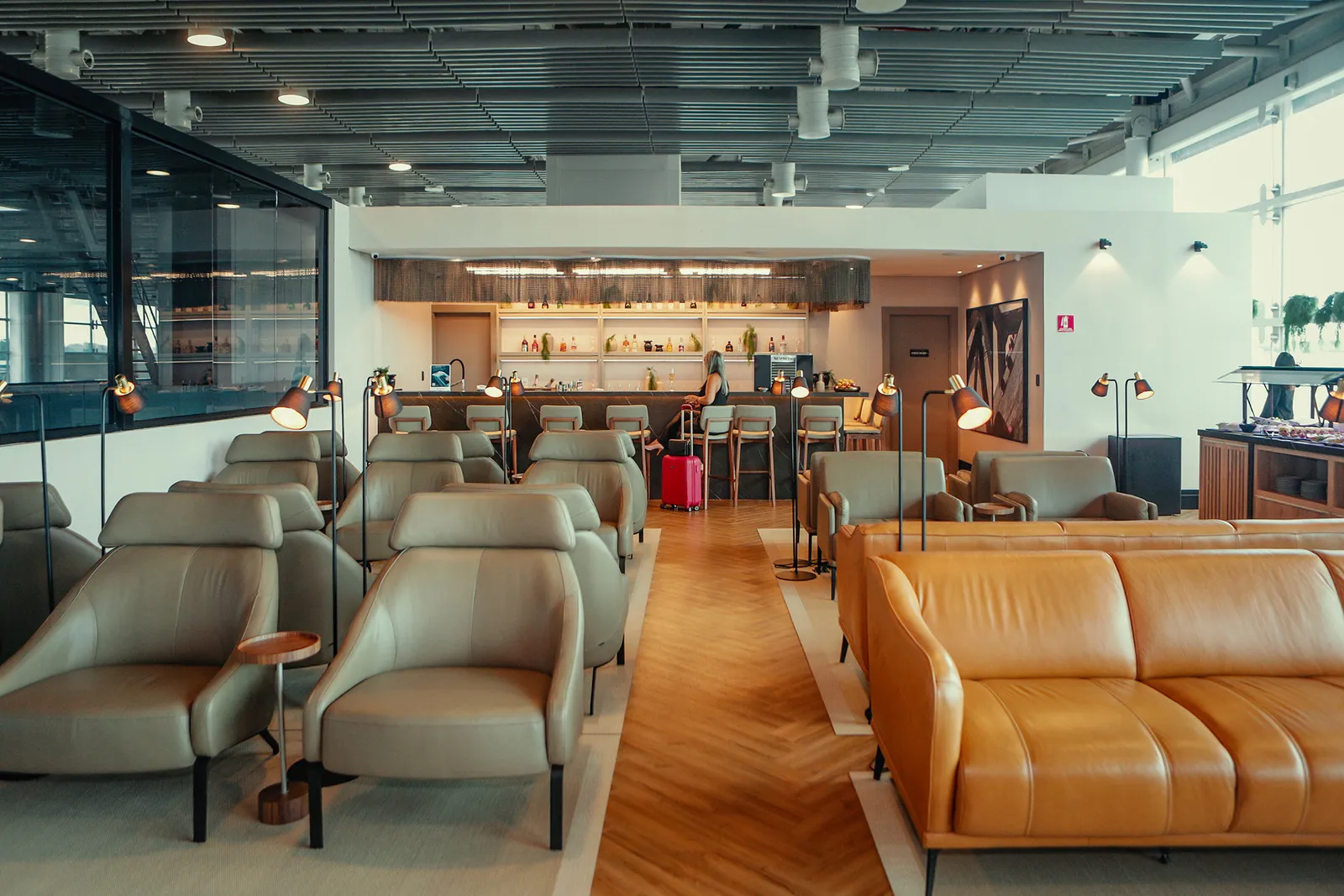 W Premium Lounge (The Píer), Гуарульюс: фото 1 из 3