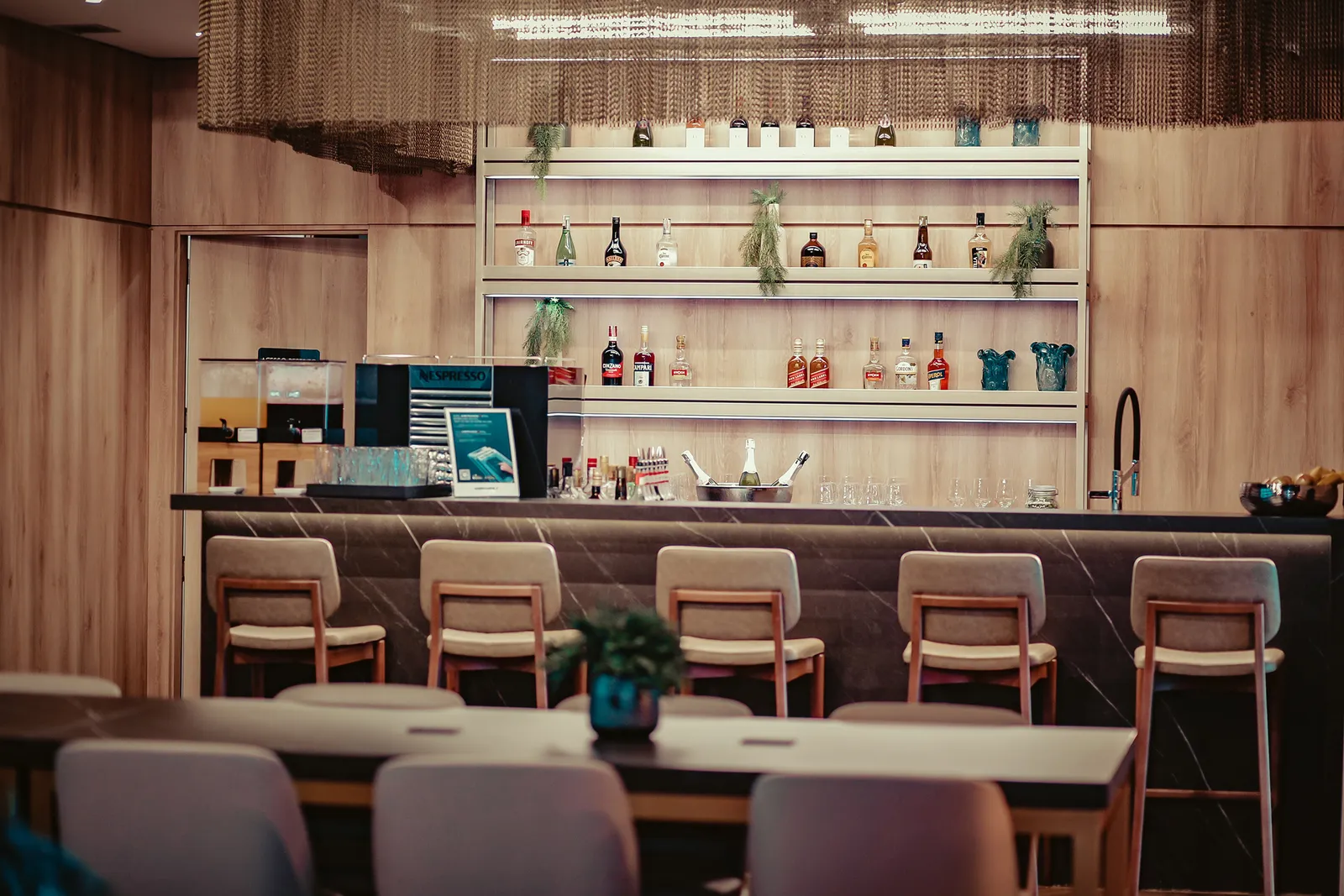 W Premium Lounge (The Píer), Гуарульюс: фото 2 из 3