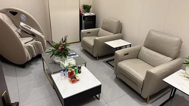 China Southern First Business Class Lounge, Гуйян Лундунбао: фото 2 из 3