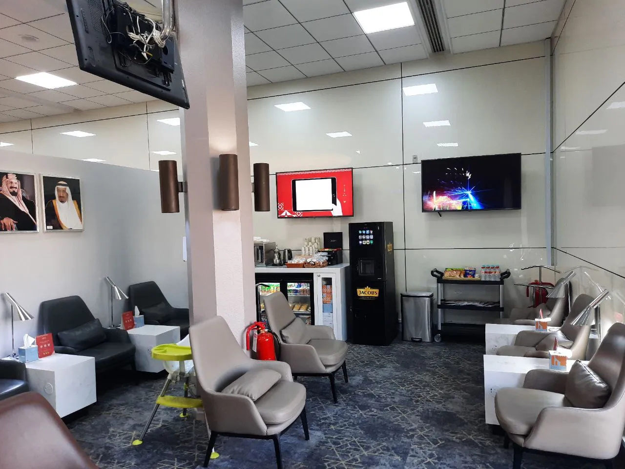 Hayyak Lounge, Гураят: фото 1 из 3