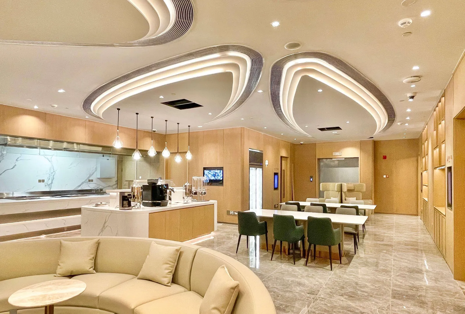 XIYUE No 16 VIP Lounge, Ханчжоу Сяошань: фото 1 из 3