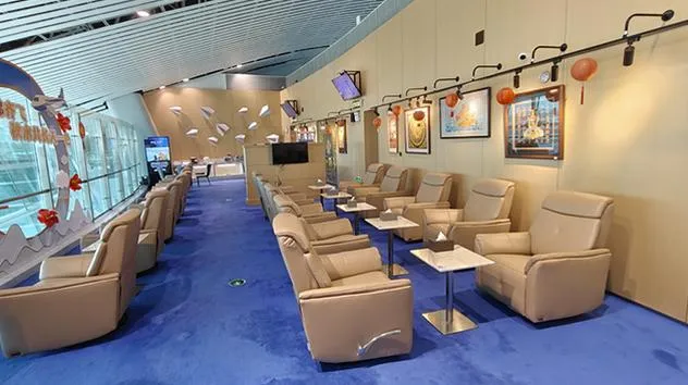 China Southern First/Business Class Lounge, Цзеян Чаошань: фото 1 из 3