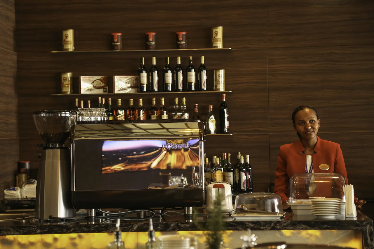 THY Star Alliance Lounge, Аэропорт имени Джомо Кениаты: фото 3 из 3