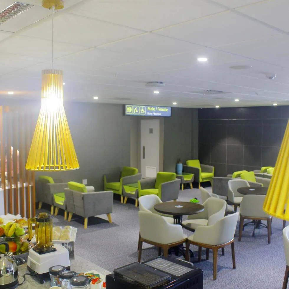 Nthula Lounge, Касане: фото 3 из 3