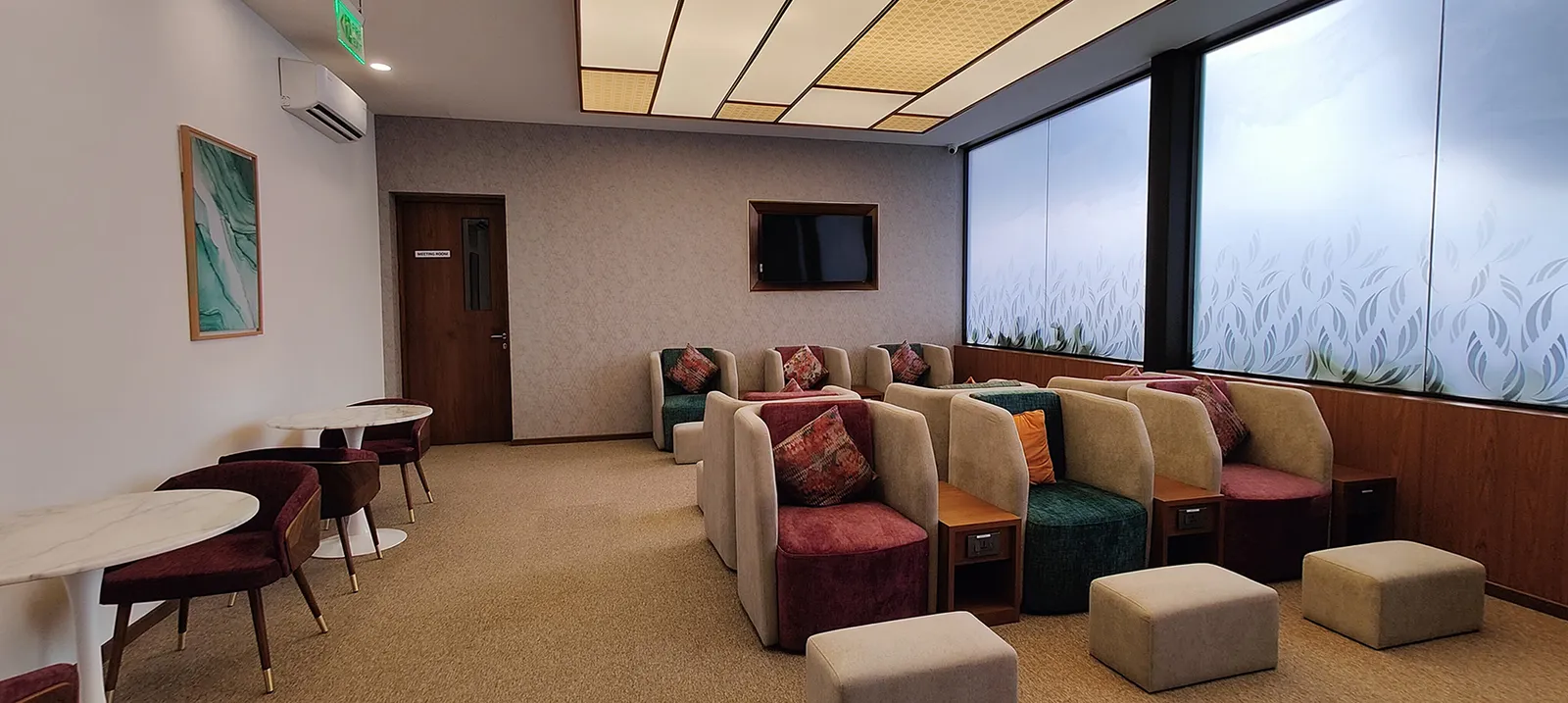 Arrival Lounge, Кемпегоуда: фото 2 из 3