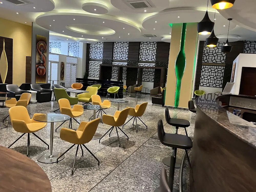Pearl Lounge, Кигали: фото 2 из 3