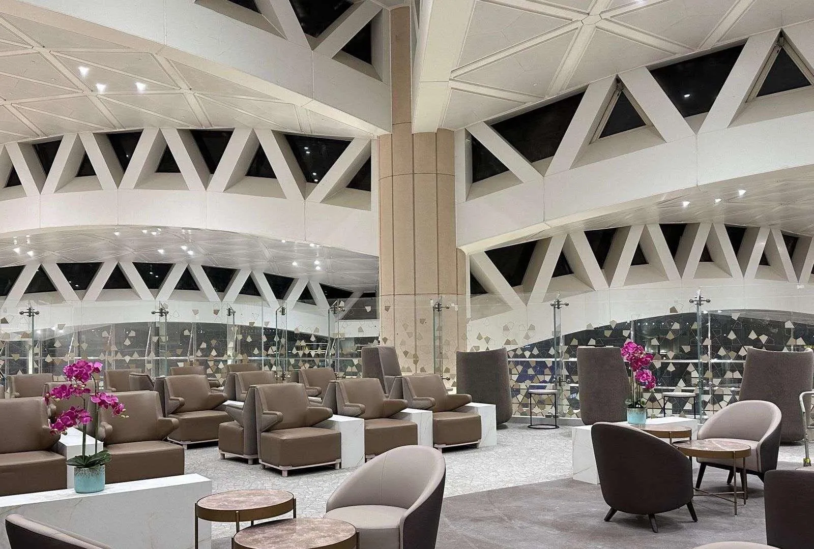 Plaza Premium Lounge, Аэропорт имени Короля Халида: фото 1 из 3
