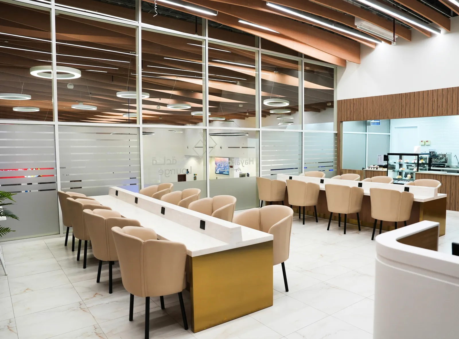 Hayakom Lounge, Кувейт: фото 1 из 3