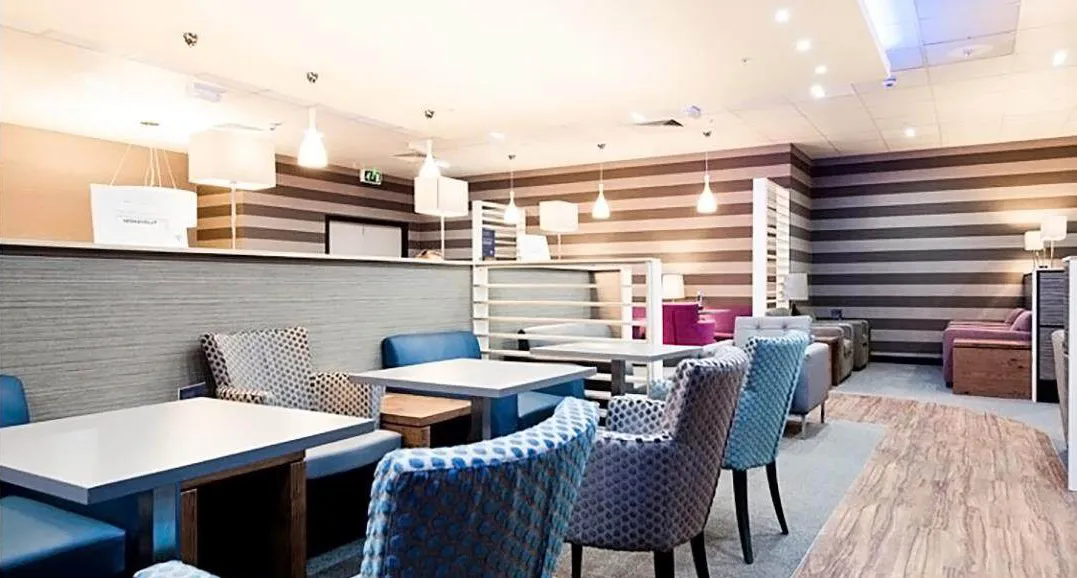 Aspire Lounge, Аэропорт Ливерпуль имени Джона Леннона: фото 1 из 3