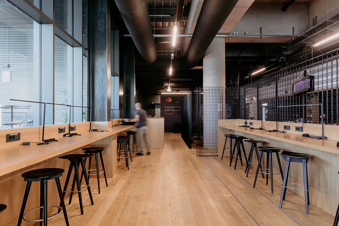 Business Lounge, Аэропорт имени Йоже Пучника: фото 2 из 2
