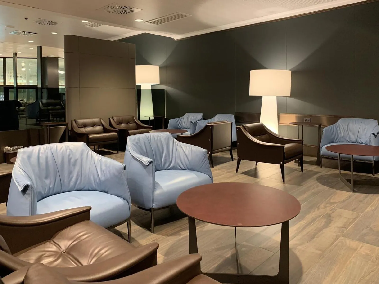 Leonardo Exclusive Lounge, Аэропорт Милан-Линате имени Энрико Форланини: фото 1 из 3