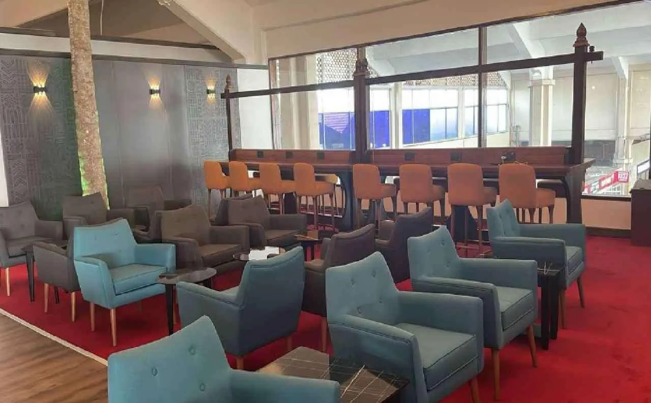 Bosphorus Lounge, Аэропорт имени Мои: фото 1 из 3