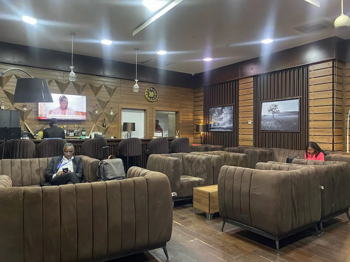 Airspace Lounge, Ннамди Азикиве: фото 3 из 3