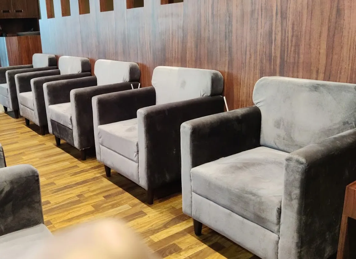 Zesto Lounge, Праяградж (Аллахабад): фото 3 из 3