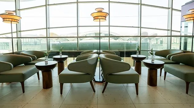 Plaza Premium Lounge (зона вылета рейсов), Аэропорт имени королевы Алии: фото 1 из 3