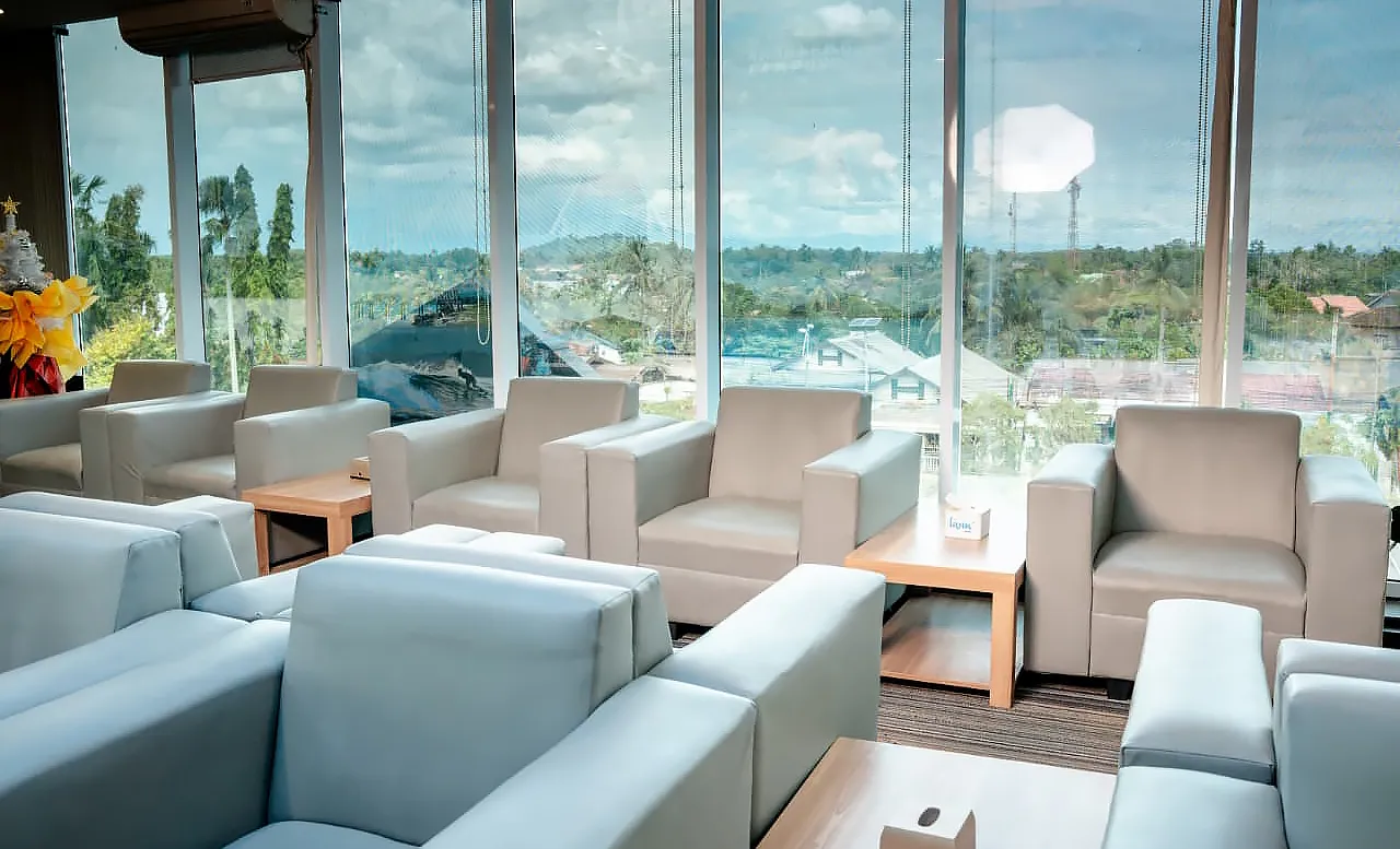 Fairly Fair Lounge, Международный аэропорт Радин Интен II: фото 1 из 3