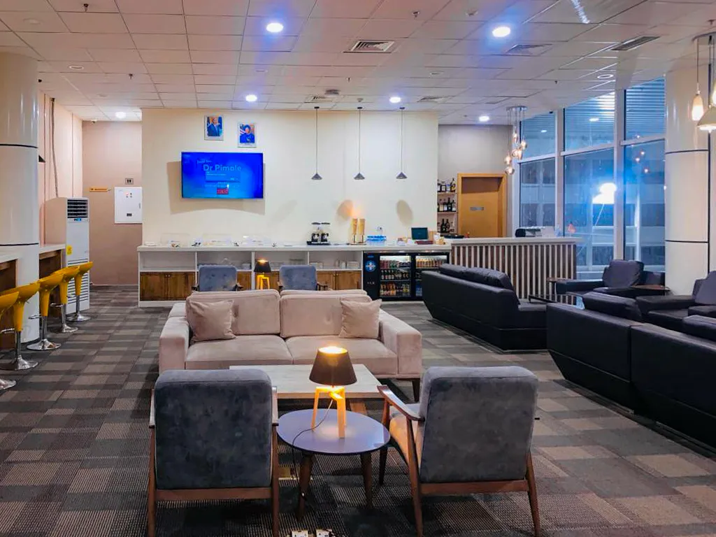 Sanbra Business & Priority Lounge, Робертс: фото 2 из 3