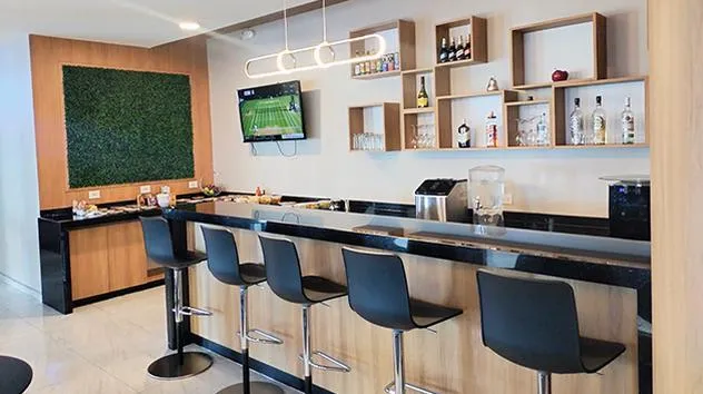 Oma Premium Lounge, Международный аэропорт Понсиано Арриага (Сан-Луис-Потоси): фото 1 из 2