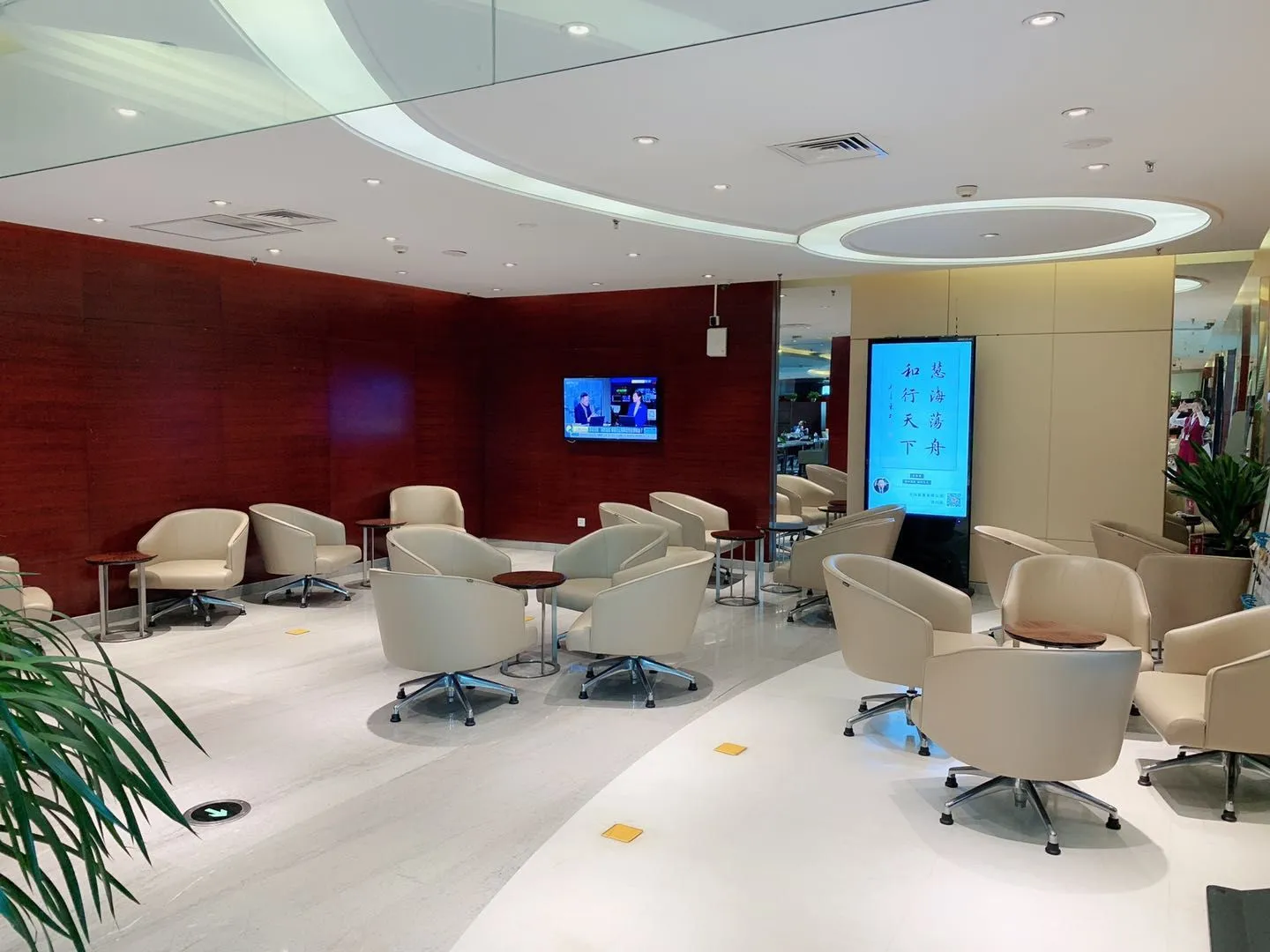 China Southern Lounge T3 (DutyFree), Шэньян Таосянь: фото 1 из 1
