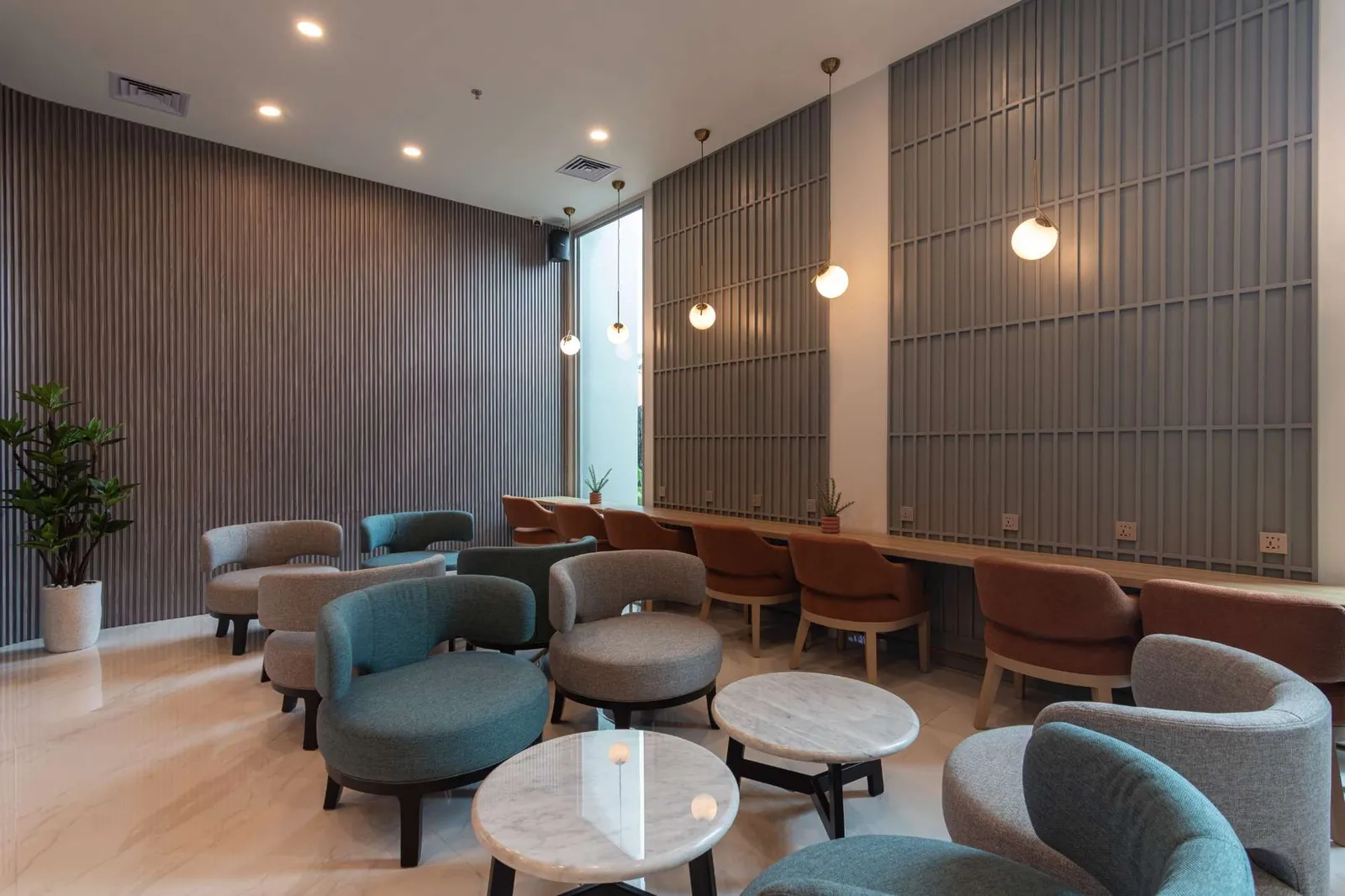 Blue Sky Premier Lounge, Сукарно-Хатта: фото 1 из 3