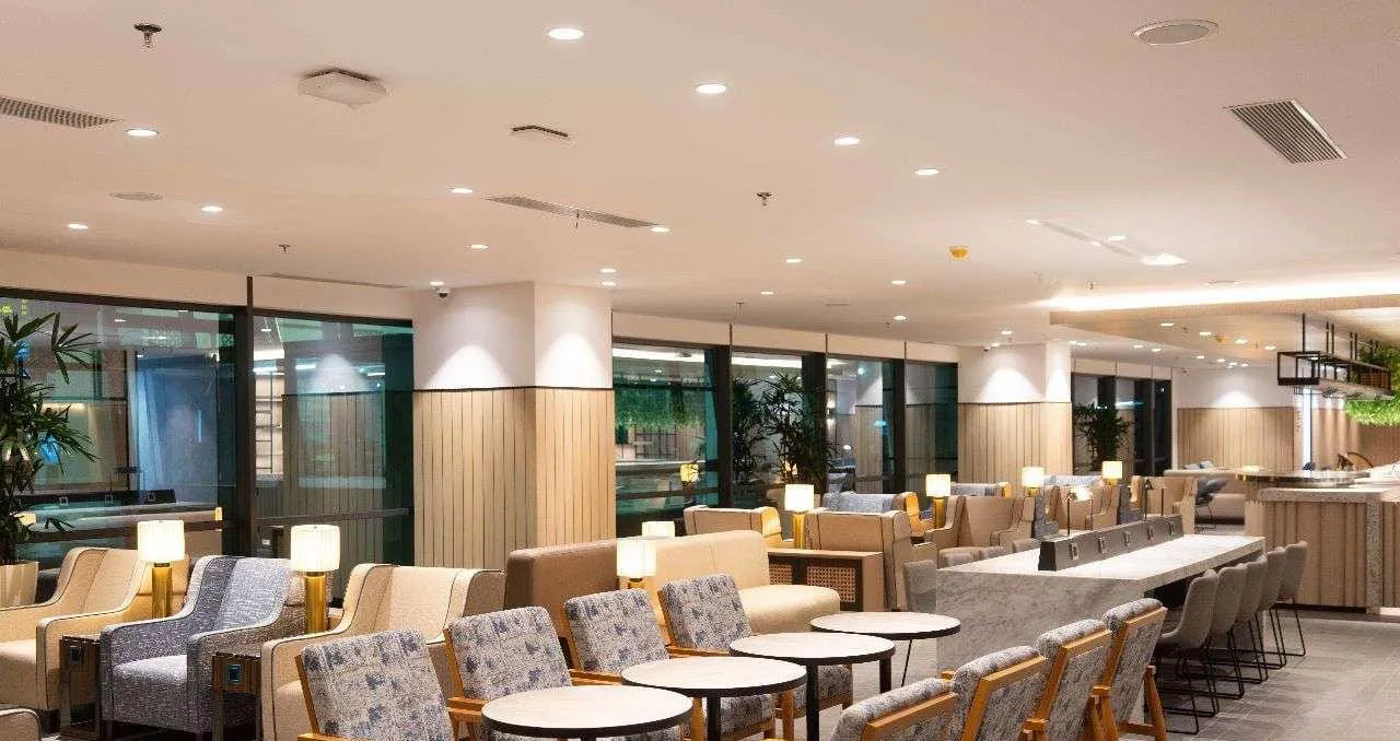 Sapphire Lounge, Сукарно-Хатта: фото 2 из 3