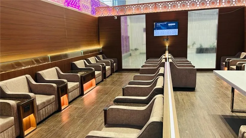 The Airr Lounge, Аэропорт имени Раджа Санси: фото 2 из 3