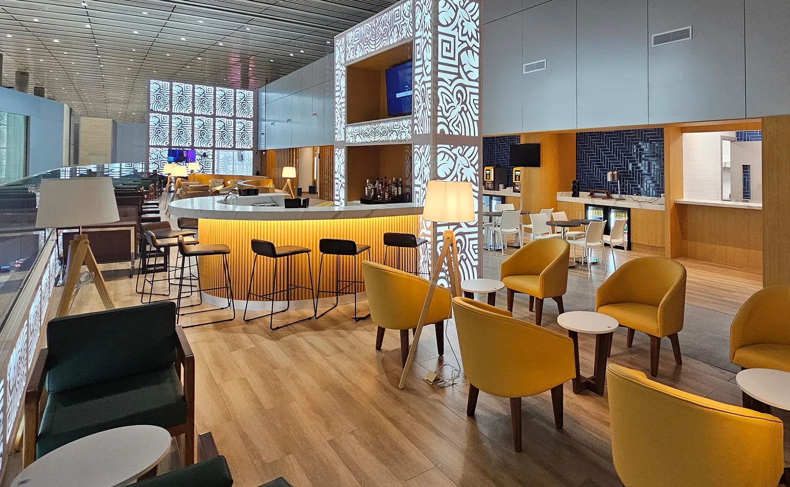 SkyTeam and The Lounge, Аэропорт Токумен: фото 3 из 3