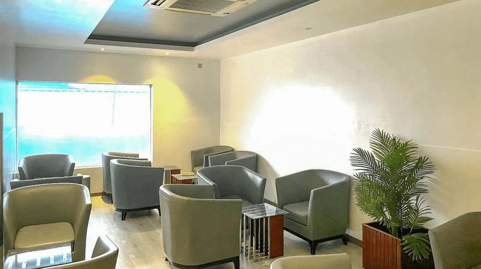 Moonimaa Lounge, Международный аэропорт имени Ибрагима Насира: фото 2 из 3