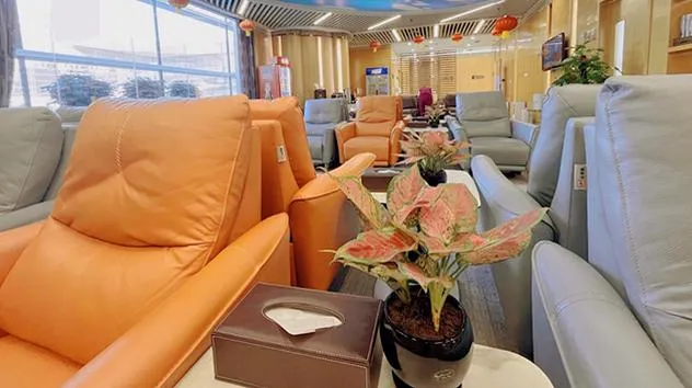 China Southern Gold/Silver/Elite Plus Lounge, Ухань-Тяньхэ: фото 2 из 2