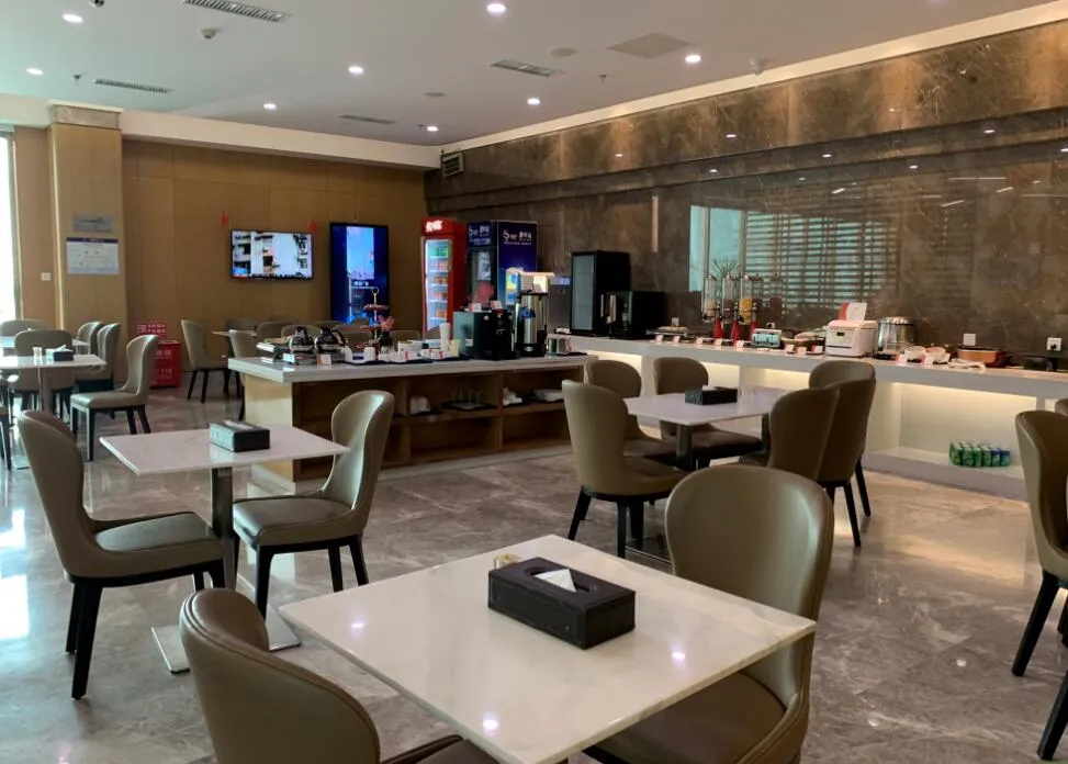 China Southern Lounge T3 Dom, Ухань-Тяньхэ: фото 1 из 2