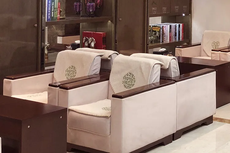 V3 China Eastern Lounge, Сунань Шуофан: фото 1 из 2