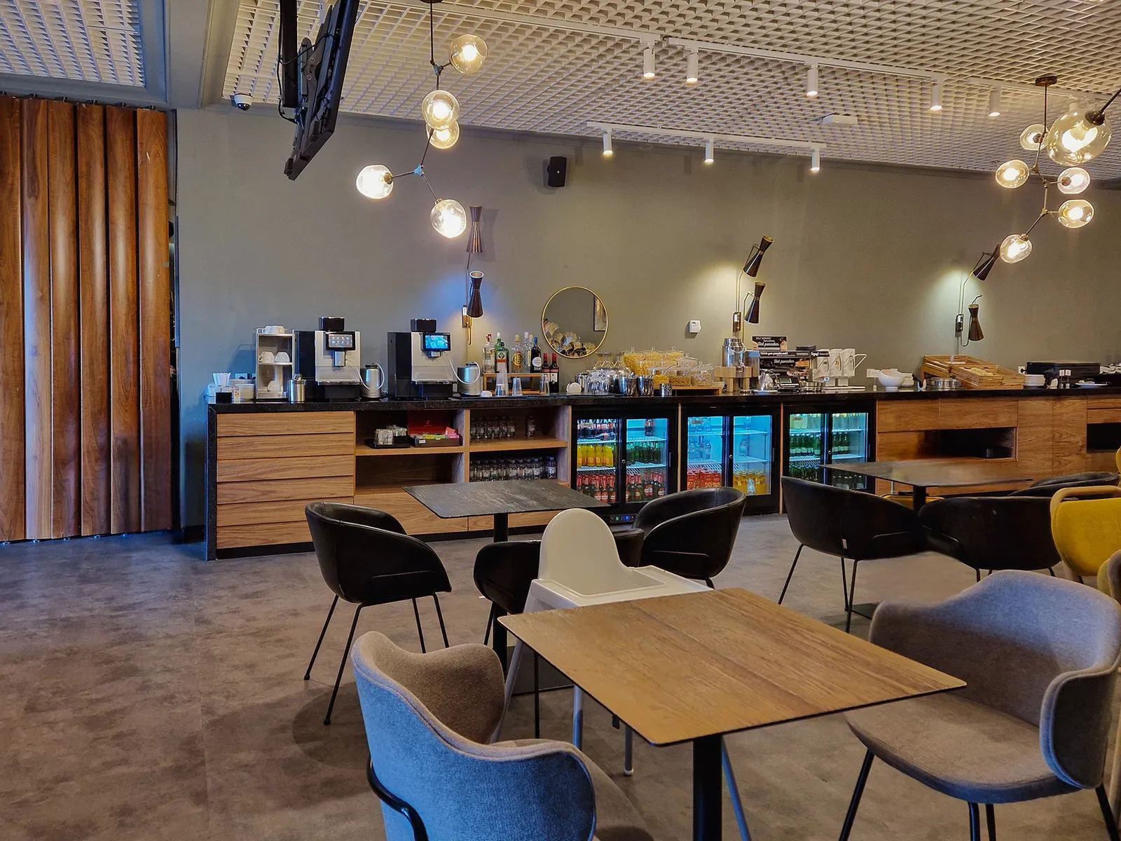 Primeclass lounge, Загреб (Плесо): фото 1 из 3