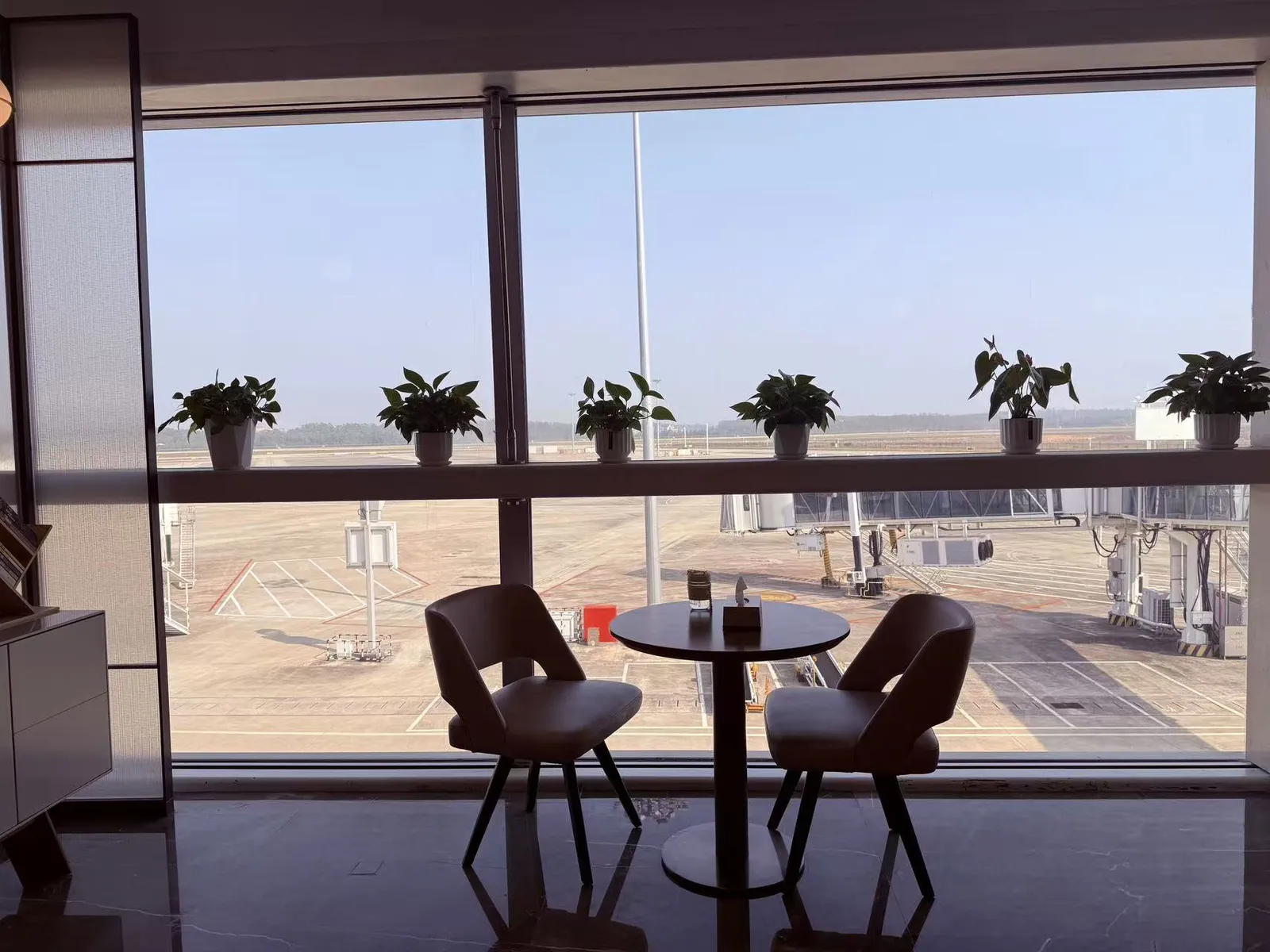 Seasons Prestige VIP Lounge, Чжаньцзян: фото 1 из 3